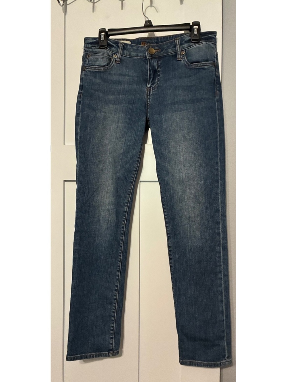 KUT from the Kloth "Catherine" Boyfriend Jeans - Medium Wash - Size 4